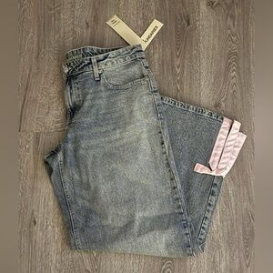 No Boundaries Wide-Leg Mid-Rise Bow Jeans *NWT*
